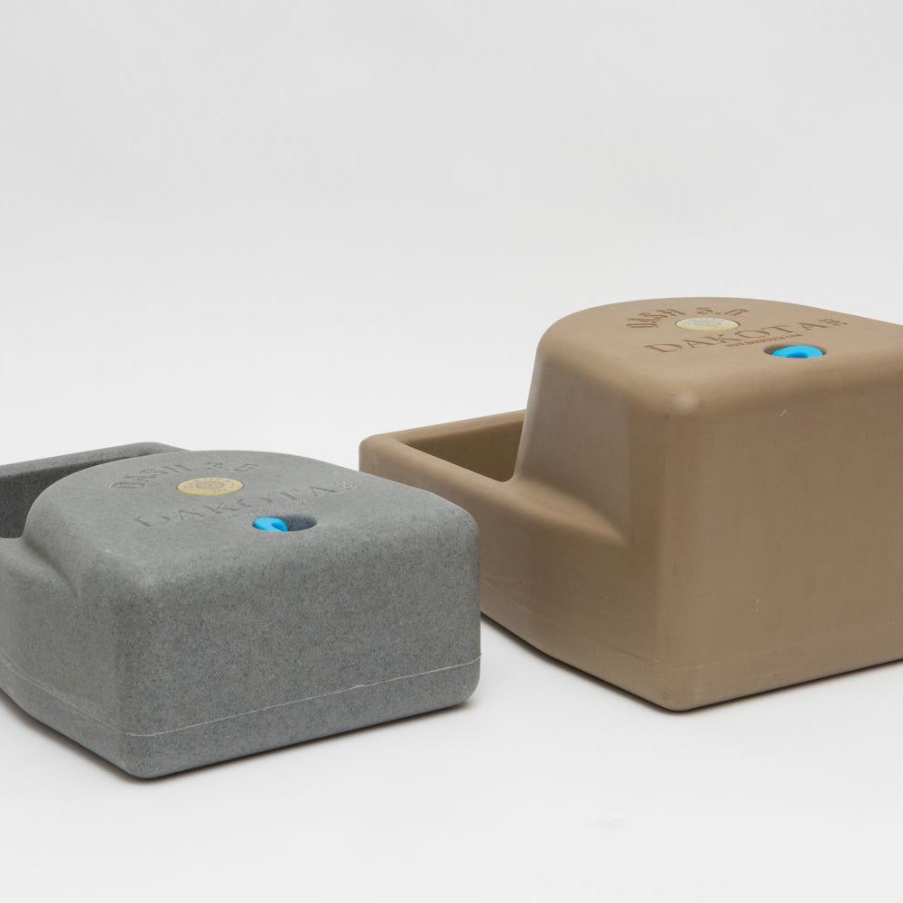 Dakota 283 Dash 5 gallon portable dog bowl watering system